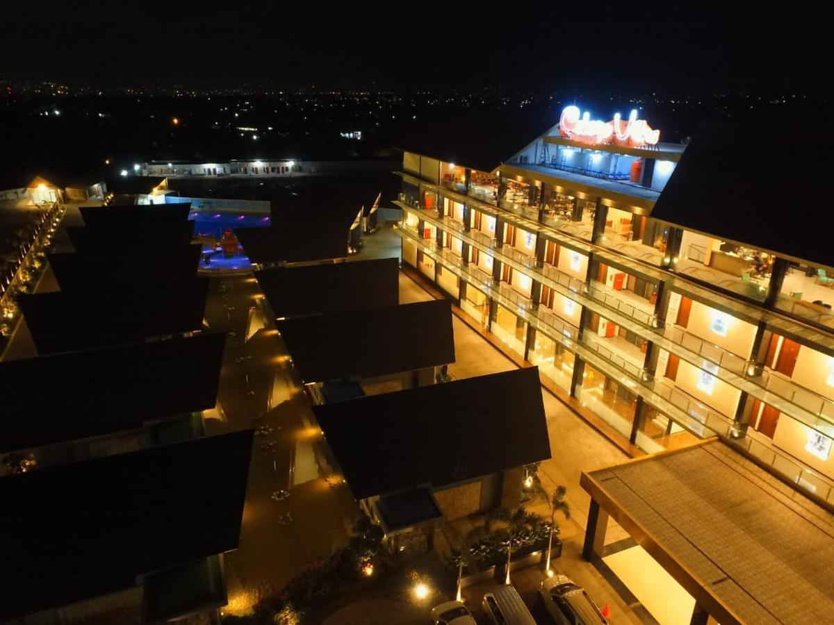 Cahaya Villa Garut Buitenkant foto