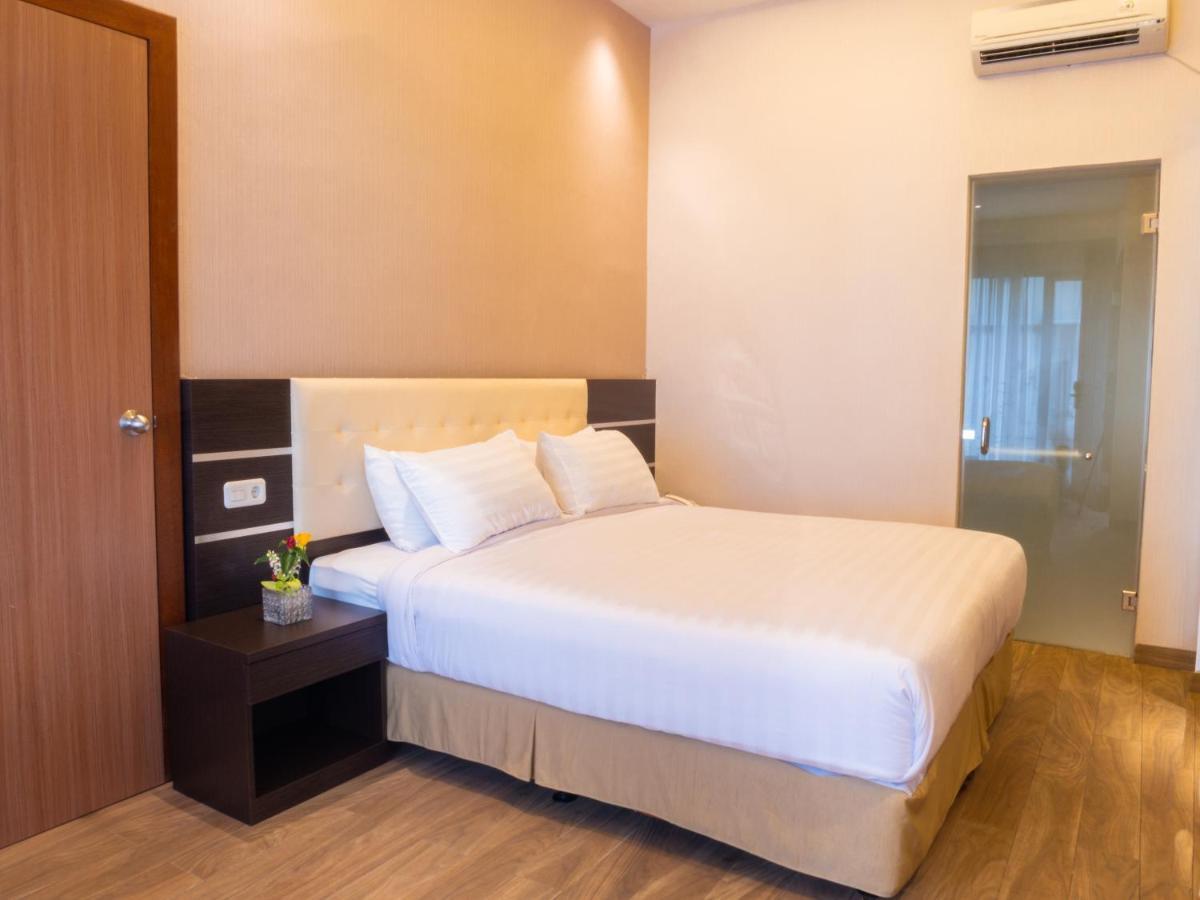 Cahaya Villa Garut Buitenkant foto